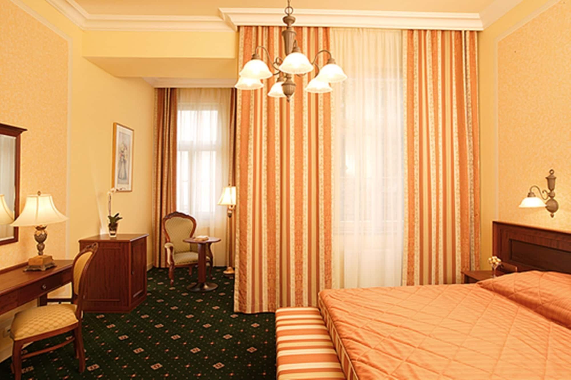 Humboldt Park Hotel & Spa Karlovy Vary Habitación foto