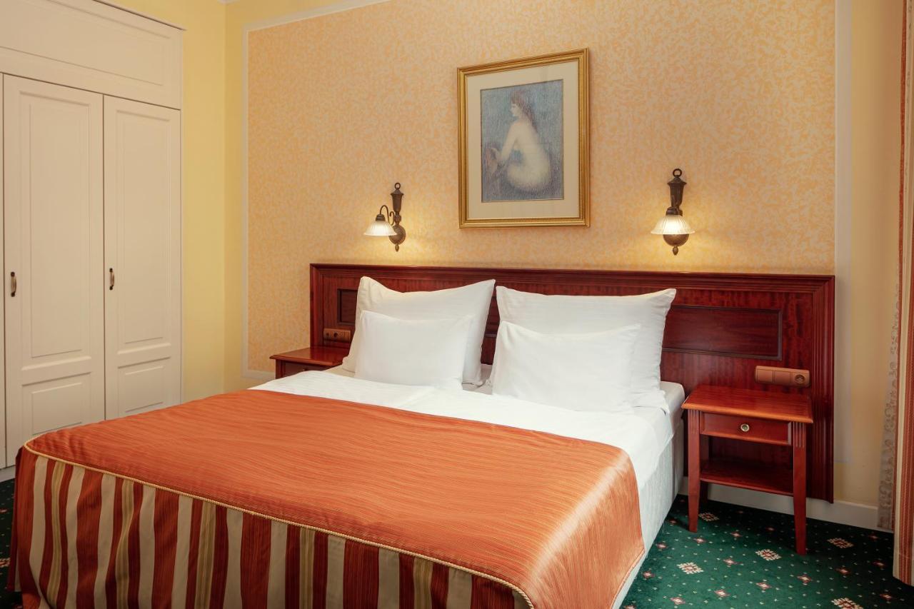Humboldt Park Hotel & Spa Karlovy Vary Exterior foto